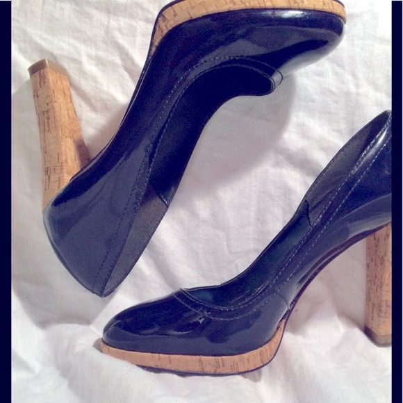 Almost New Vintage Patent Leather Pumps with Cork Heels - Picture 1 of 2